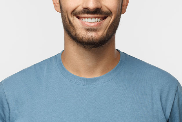 Hombre sonriente